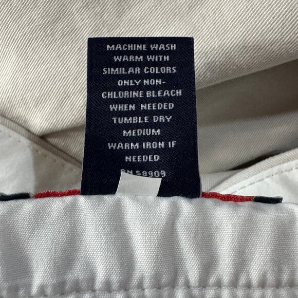 Roundtree & Yorke SZ 48 Casual Shorts Classic Fit Pleated 9" Inseam Zip-Fly New - Picture 6 of 6